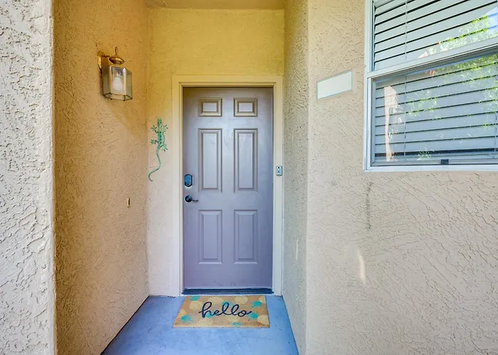 Poolside Retreat Near North Mountain! Holiday home *