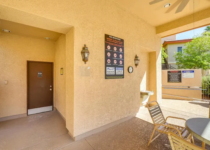 Poolside Retreat Near North Mountain! Phoenix